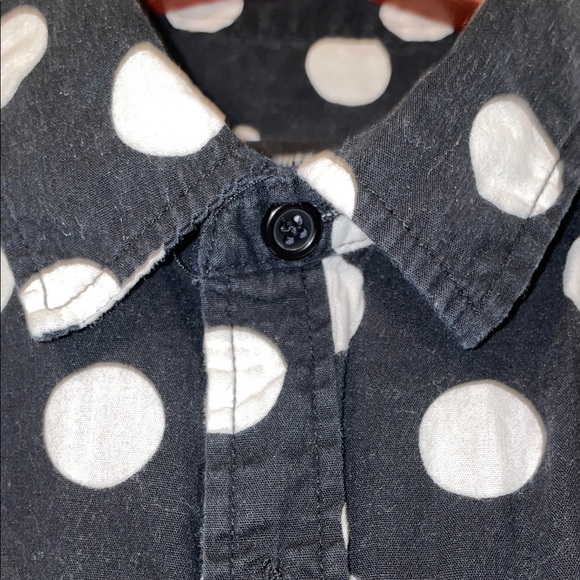 Black and White Polka Dot Button-Up Shirt - Picture 4 of 7